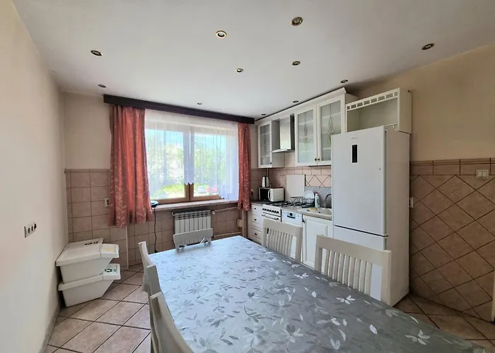 Rumiankowy Airport * Vratislav